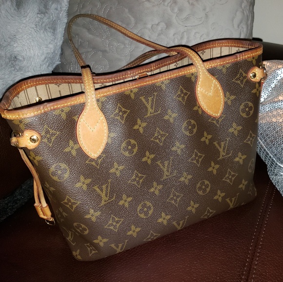 Louis Vuitton Handbags - SOLD.  SOLD Louis Vuitton Neverfull PM .....